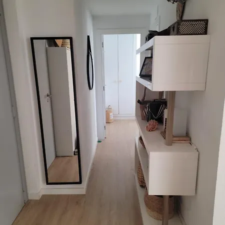 Superbe Appartement Avec Solarium Et Piscine Communautaire Roses Exterior photo